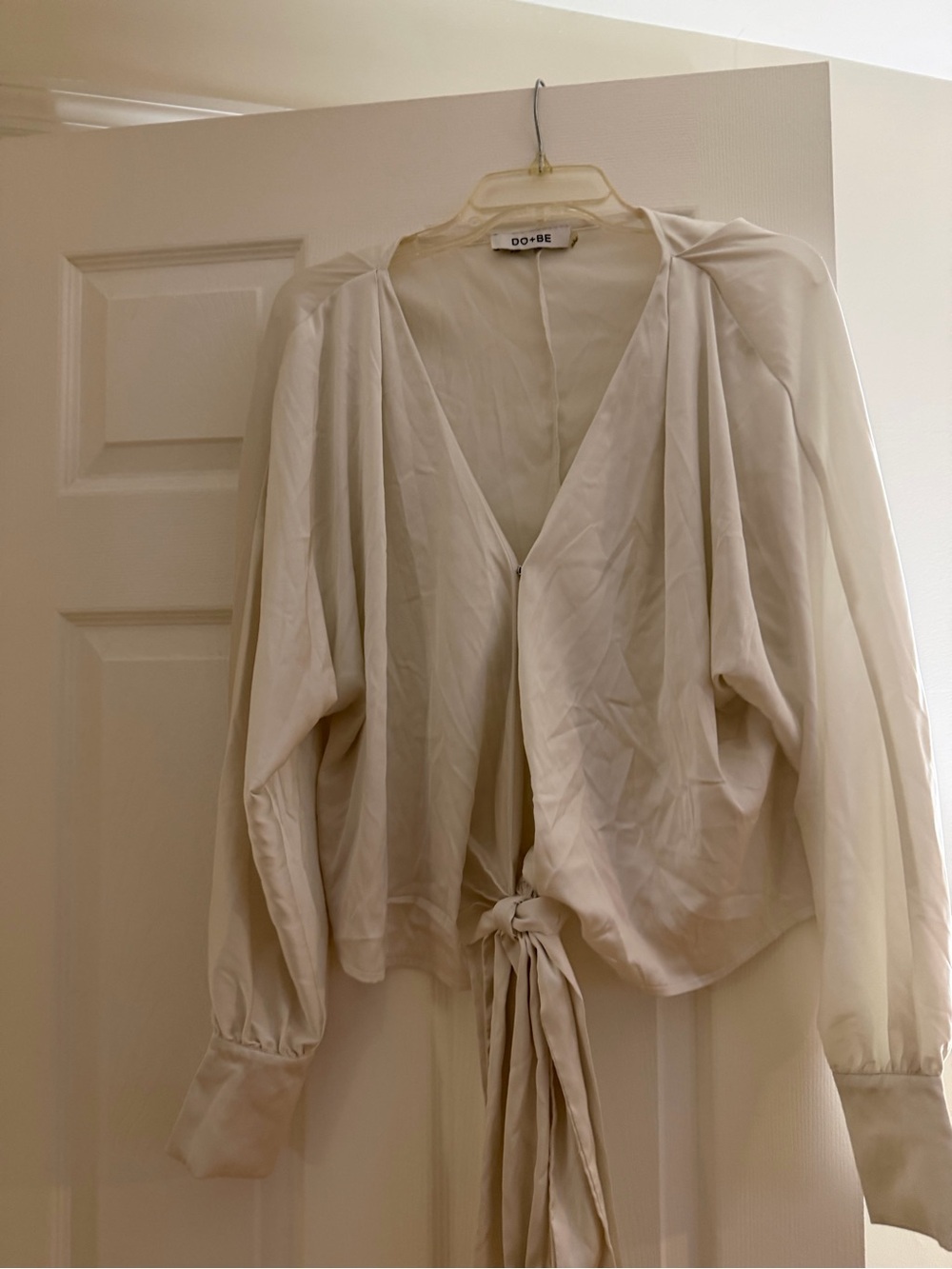 DO+BE Lightweight Blouse